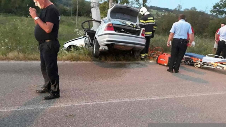 Djevojka poginula za volanom "BMW"-a