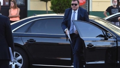 Dodik odlikovao "Vukove s Vučijaka" i pisca Prilepina kojem je zabranjen ulazak u BiH