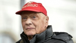 Niki Lauda nakon transplantacije pluća u kritičnom stanju