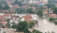 Velike poplave pogodile dio Srbije, naređena evakuacija (FOTO)