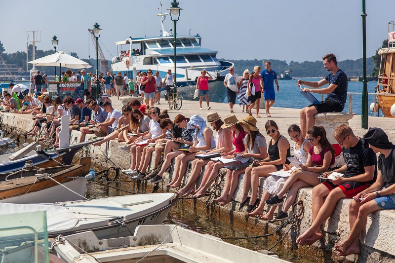 Uprkos politici: Snažan rast broja srpskih turista u Hrvatskoj