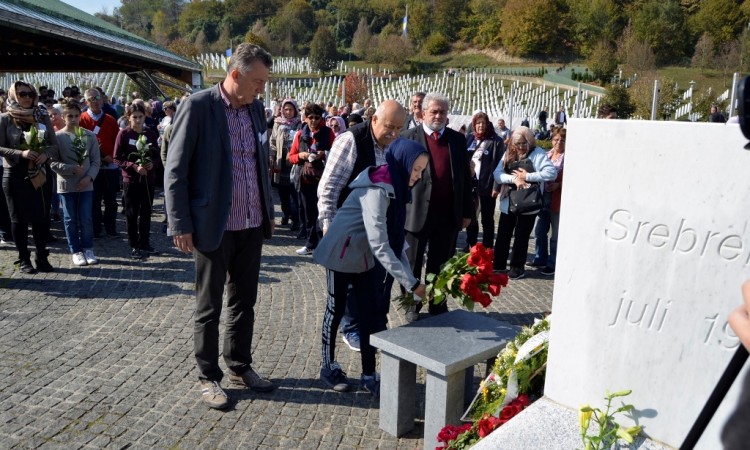 Iz Zagreba 340 mladih u posjeti Memorijalnom centru Potočari