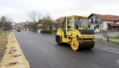 Radovi na rekonstrukciji i asfaltiranju lokalnog puta Šićki Brod – Lukavac (FOTO)