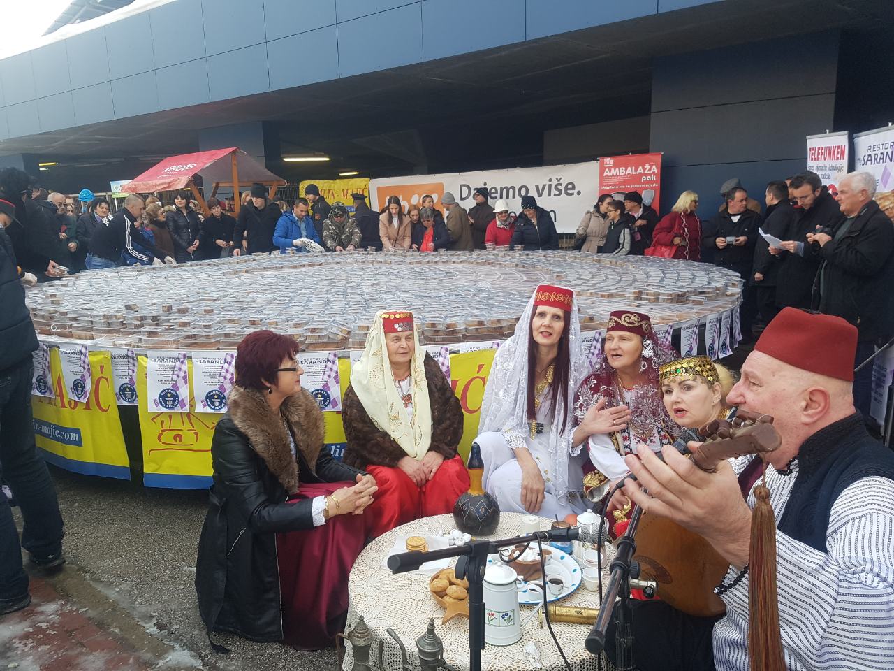 Stigao recept: Pogledajte šta je sve utrošeno za tuzlansku baklavu