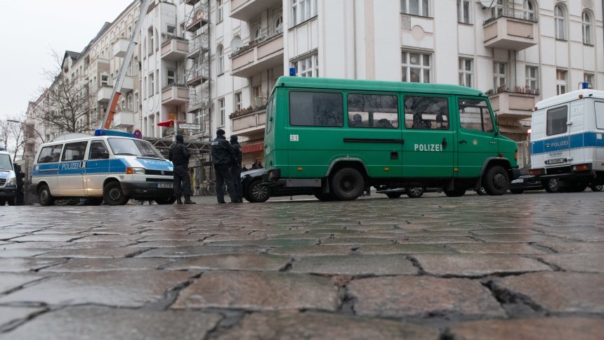 Policijska racija u džamiji u Berlinu, osumnjičen imam za pomoć džihadisti