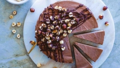 Jednostavna za napraviti: Sirova čokoladna torta s cimetom