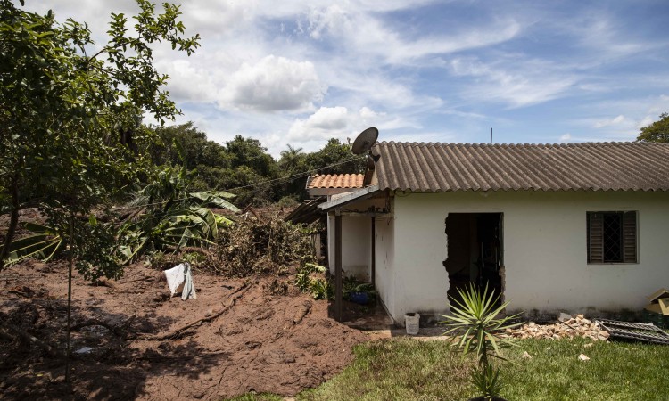 Raste broj mrtvih u Brazilu, nestalo skoro 300 ljudi