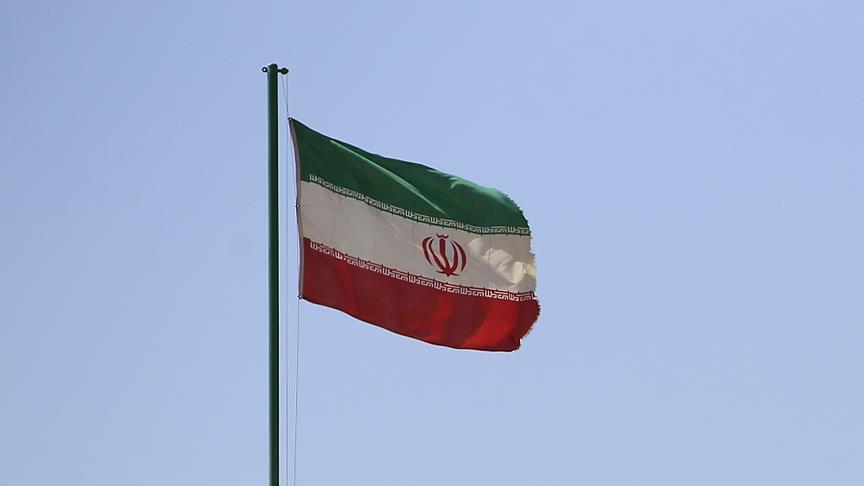 Iran: Pljačkaši zlatare pogubljeni vješanjem