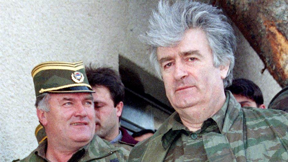 Ministarstvo prosvjete RS: Mladić i Karadžić su obavljali značajne dužnosti te se ne mogu izostaviti