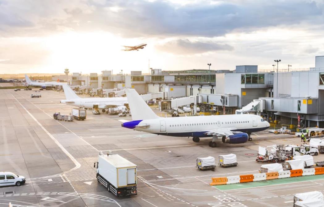 Piloti vratili avion na aerodrom jer je putnica zaboravila bebu