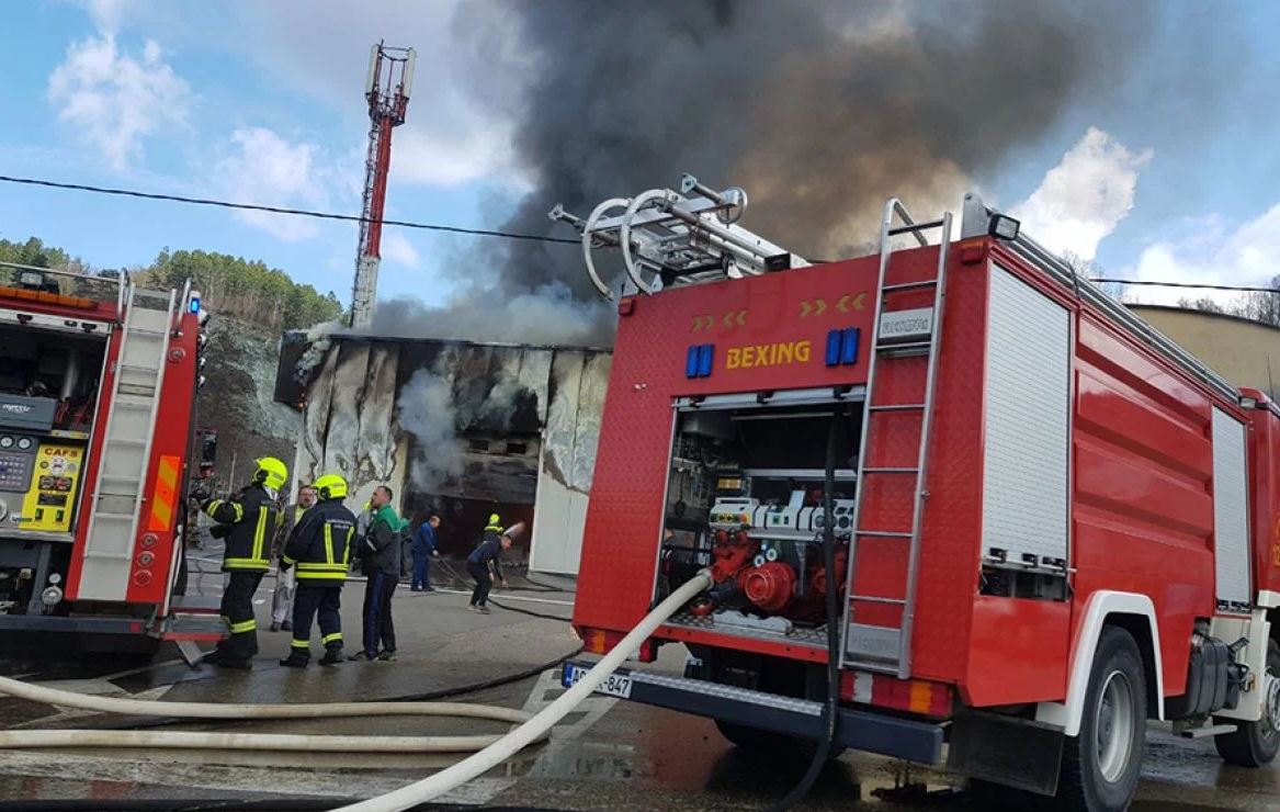 Izbio požar na četiri objekta u Kotor Varoši