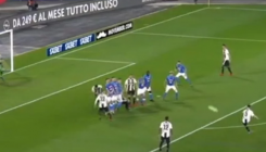 Miralem Pjanić sjajnim pogotkom iz slobodnjaka doveo Juventus u vodstvo (VIDEO)