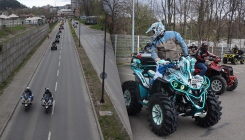 Tuzla: U sklopu međunarodnih susreta četverotočkaši prodefilovali ulicama grada (FOTO)