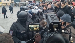 Stiže novi zakon u entitetu RS: Ako fotografišeš policajca ideš u zatvor!