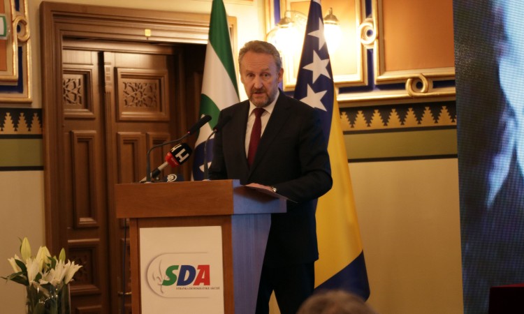 Izetbegović: Ponosni smo na put koji smo prešli, ali i SDA ide u promjene