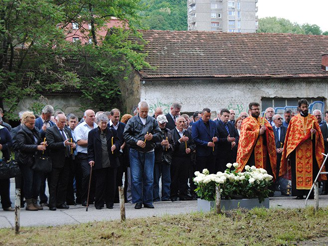 Delegacija RS-a ni sutra neće u Tuzli obilježiti "stradanje pripadnika JNA"