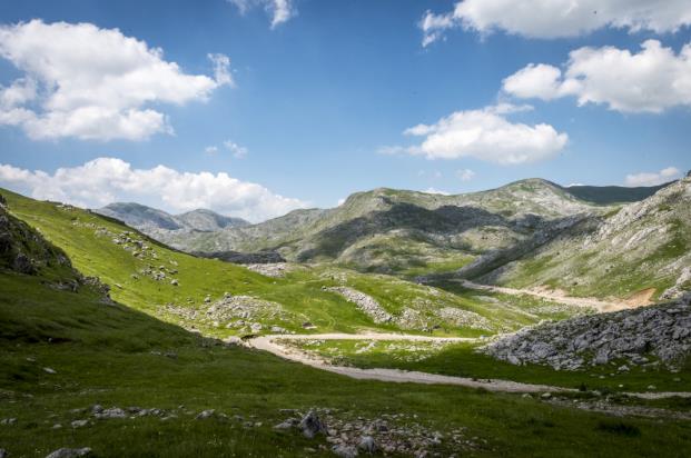 Bjelašnica, Visočica, Treskavica: Umjesto nacionalnog parka, apartmanska naselja i hidroelektrane