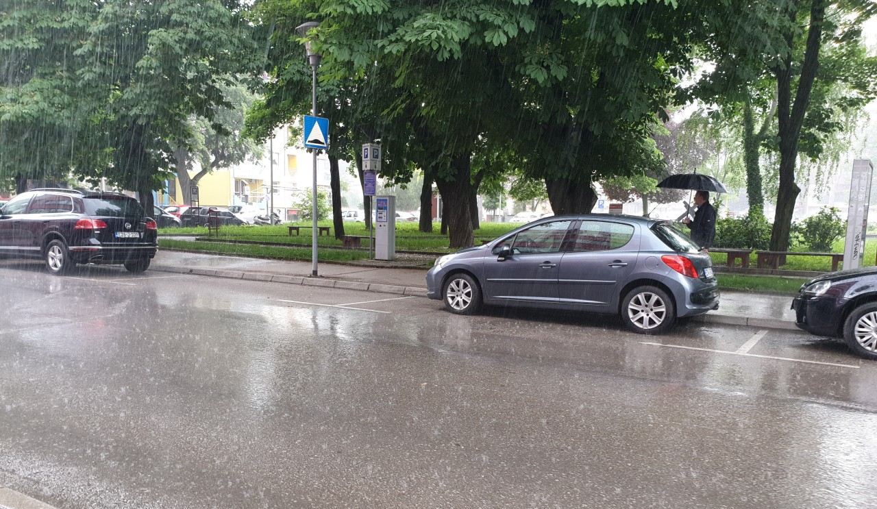 Vanredno upozorenje na intenzivne padavine