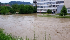 Vlada TK poziva na oprez zbog najavljenih obilnijih padavina