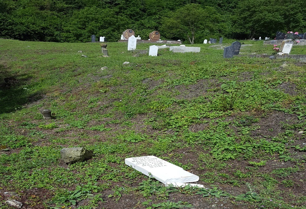 Otkriveno ko je oštetio i srušio spomenike na bošnjačkom groblju u Zvorniku