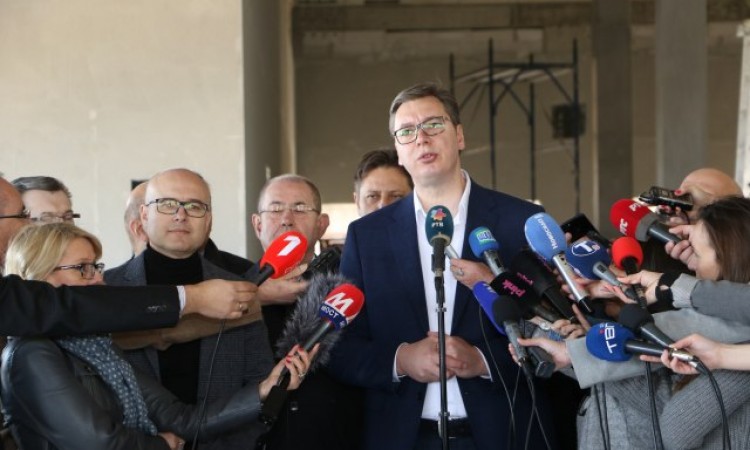 Vučić: Haradinajeva ostavka je politički trik