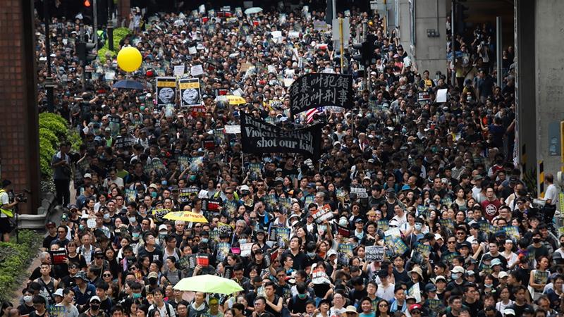 Kina tvrdi da zapadni političari podstiču nemire u Hong Kongu