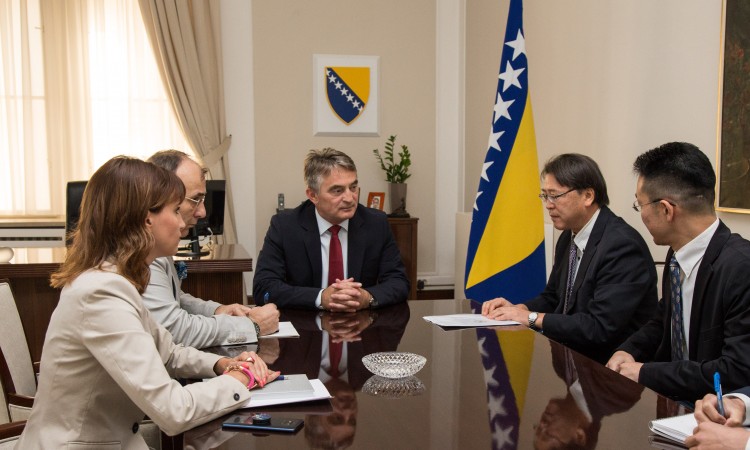 Komšić primio ambasadora Japana u BiH Hideyukija Sakamota