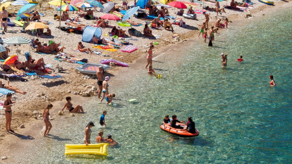 Državljanin BiH uhapšen u Hrvatskoj: Krao torbe na plaži