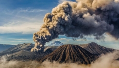 Eruptirao indonezijski vulkan Mount Sinabung