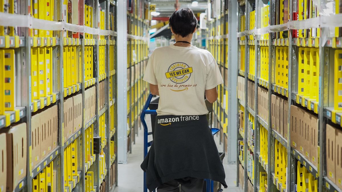 Francuski sud kaznio Amazon sa 4,4 miliona dolara