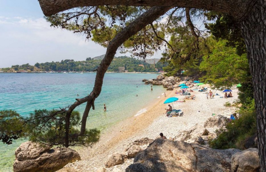 Još jedna hrvatska plaža onečišćena fekalijama