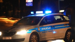 Pijani Slovaci u Kaštelima napali Nigerijca i Austrijanku pa vrijeđali policiju