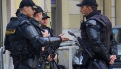 Veliki broj policajaca u centru Sarajeva: