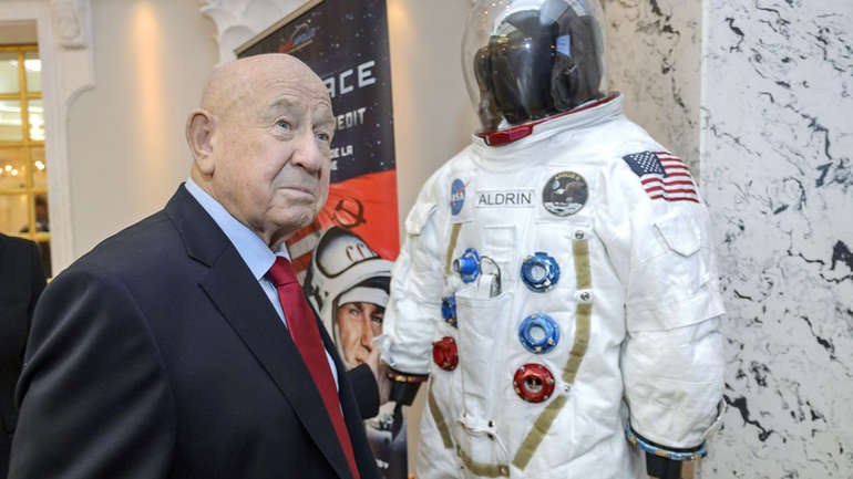 Umro Alexei Leonov, astronaut koji je prvi izveo 'svemirsku šetnju'