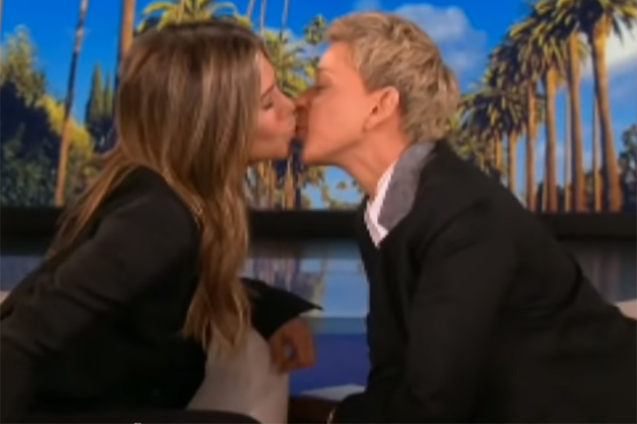 The Ellen show: Poznata voditeljica poljubila Jennifer Aniston u emisiji