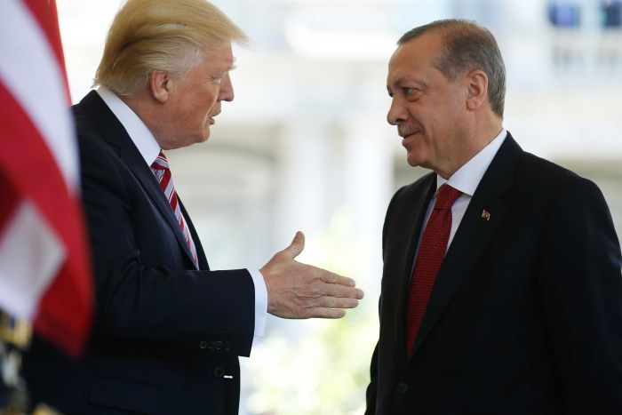 Turska obustavlja napade u Siriji, Trump se zahvalio Erdoganu