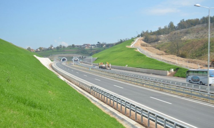 Izgledna izgradnja brze ceste ili autoputa Tuzla - Brčko