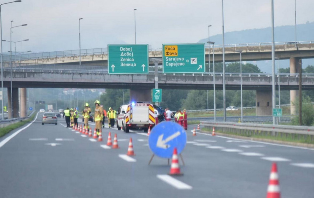 Saobraćajna nesreća kod Sarajeva: Pet osoba povrijeđeno, među njima dvoje djece