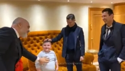 Buffon i Ronaldo posjetili albanske dječake koji su se na nevjerovatan način spasili od zemljotresa