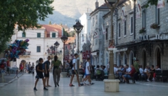 Trebinje: U pucnjavi oštećene prostorije Sberbanke