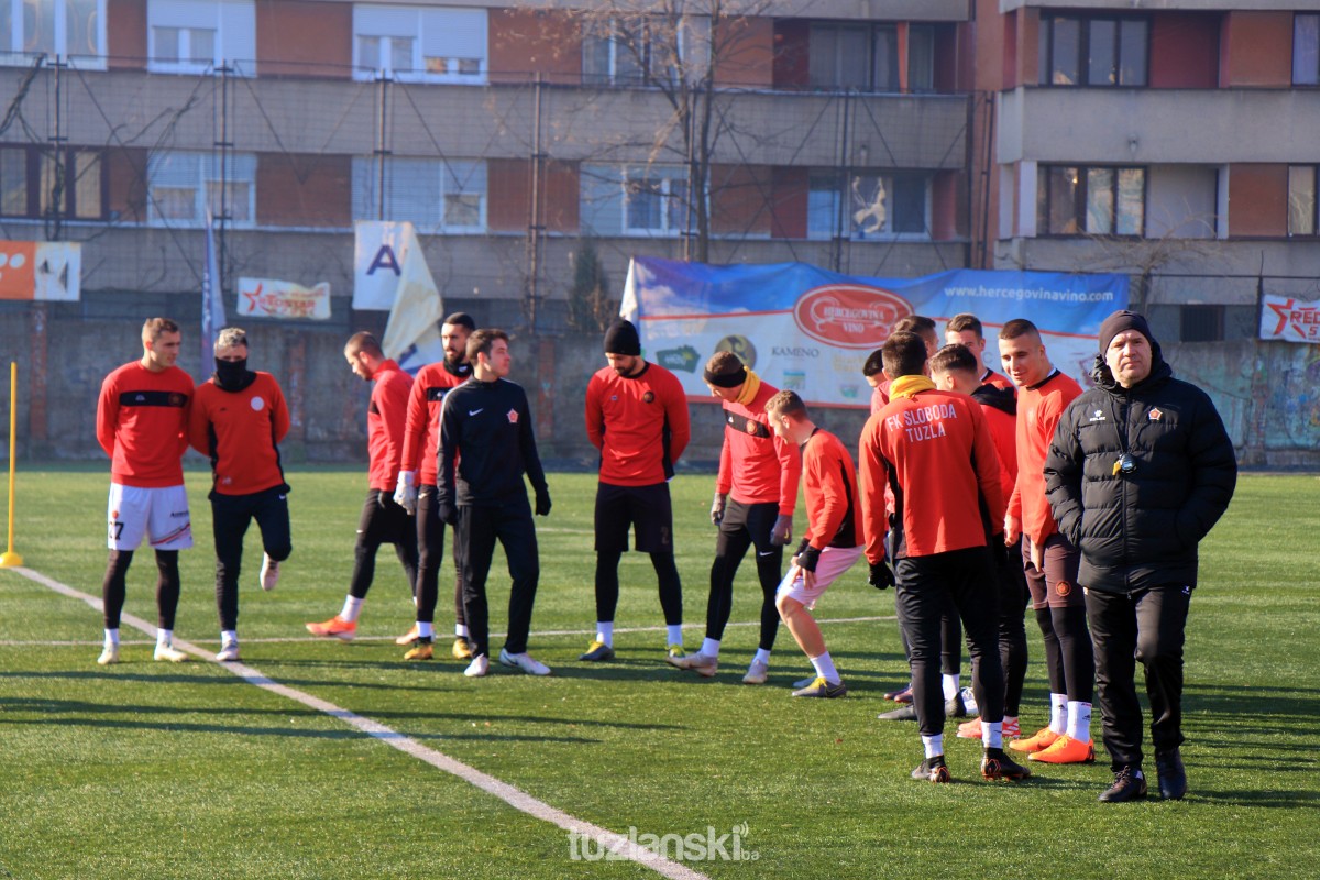 Fudbaleri Slobode na pripremama u Turskoj, nekoliko igrača ostalo u Tuzli