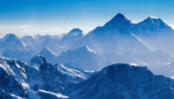 Mont Everest 'porastao' za 73 centimetra