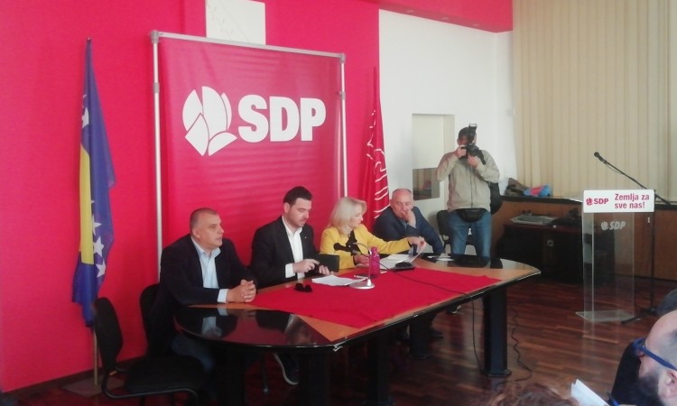 SDPBiH: Krajnje je vrijeme da visoki predstavnik kazni neustavno djelovanje