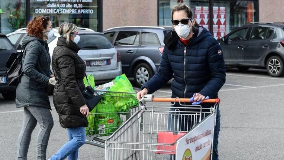 Sve više zaraženih u Italiji: Odgođeni karneval u Veneciji i utakmice Serije A, zatvaraju se škole