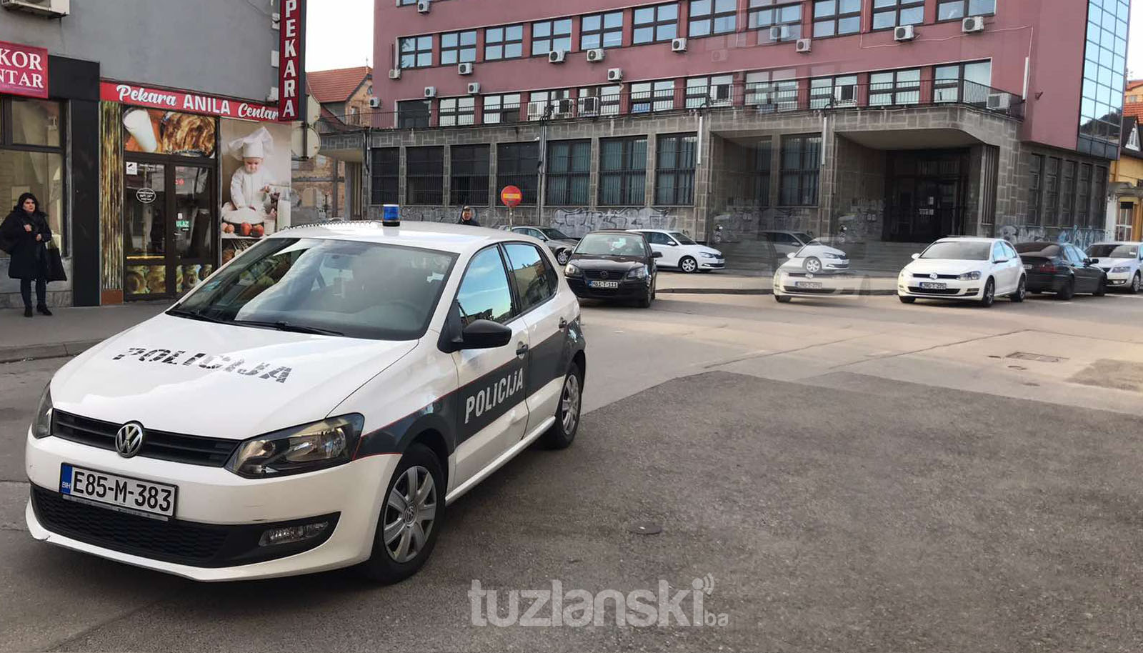 Tuzla: Policija oduzela dva putnička motorna vozila "Audi A 4"