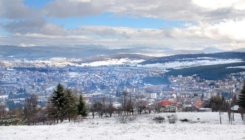 Sokolac bez vode: Snježni nanosi do dva metra, pojedina sela potpuno blokirana