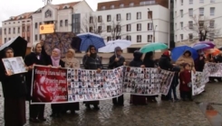 'Žene Srebrenice' održale mirne proteste u Tuzli