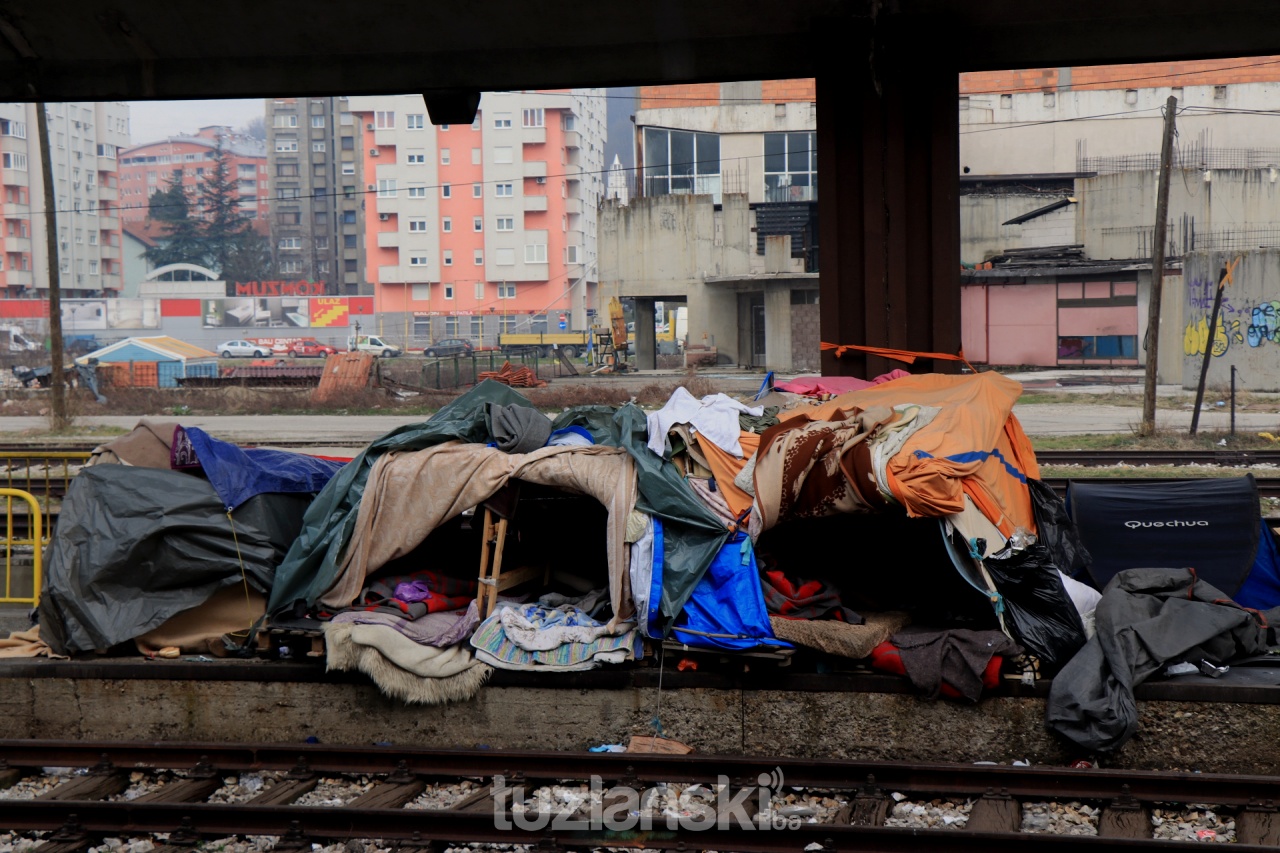 Migrantima izmještenim iz Tuzle će biti osiguran humaniji boravak u Blažuju