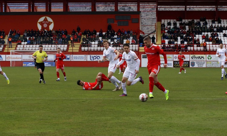 Velež u 92. minuti utakmice do pobjede nad Borcem