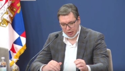 Vučić: 'Do sada smo se branili, a sada je vrijeme da mi napadnemo virus'